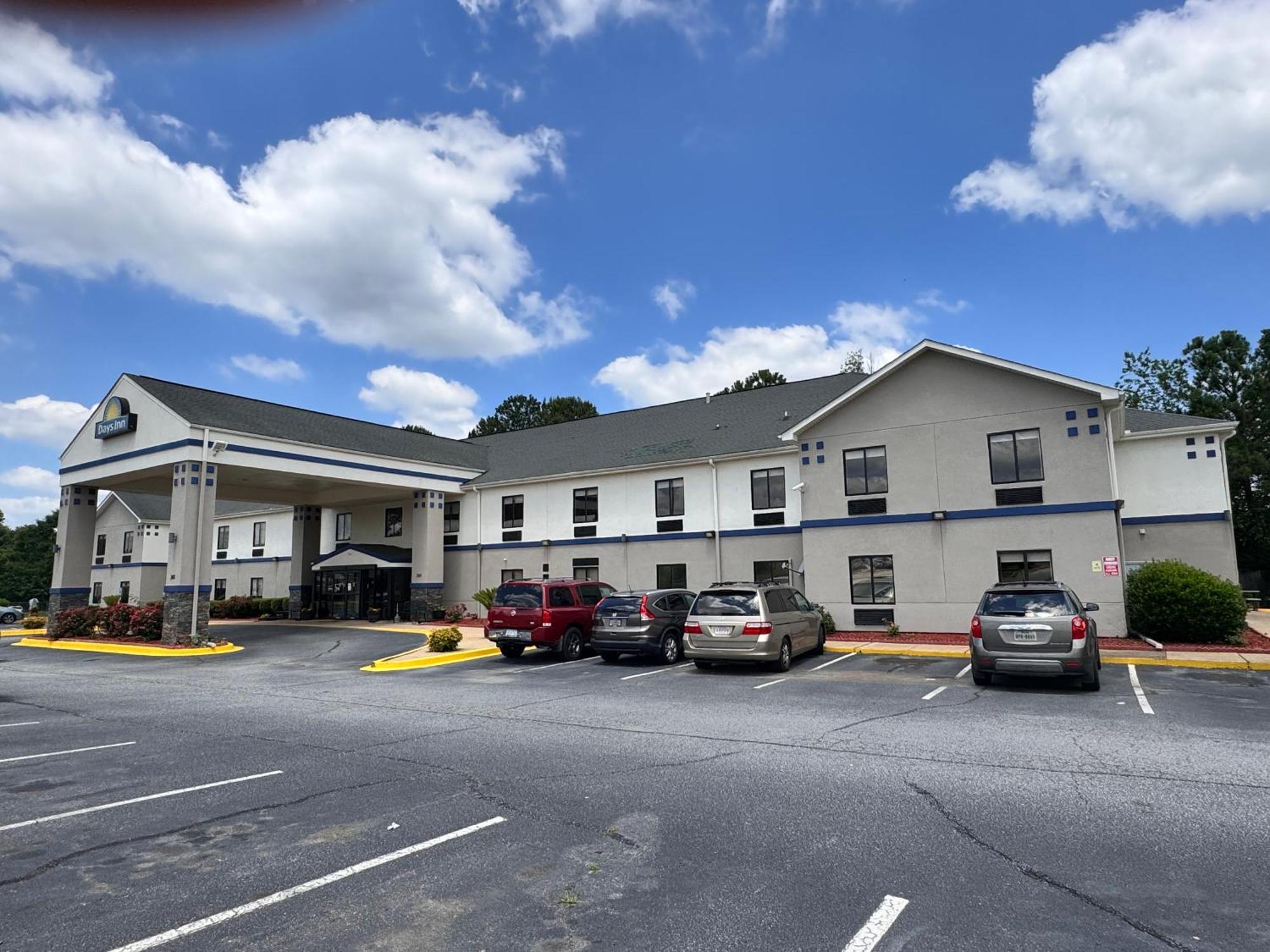 Days Inn By Wyndham Mauldin/Greenville Buitenkant foto