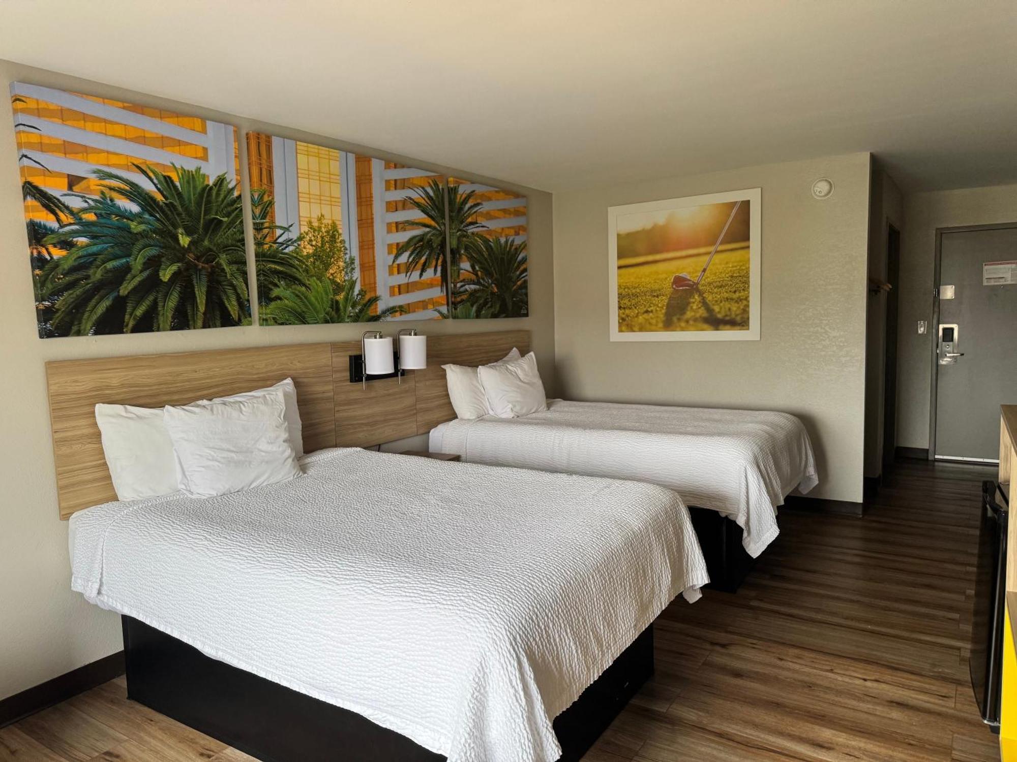 Days Inn By Wyndham Mauldin/Greenville Buitenkant foto