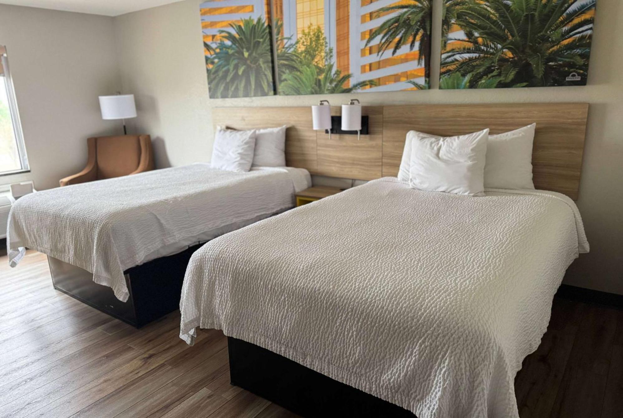 Days Inn By Wyndham Mauldin/Greenville Buitenkant foto