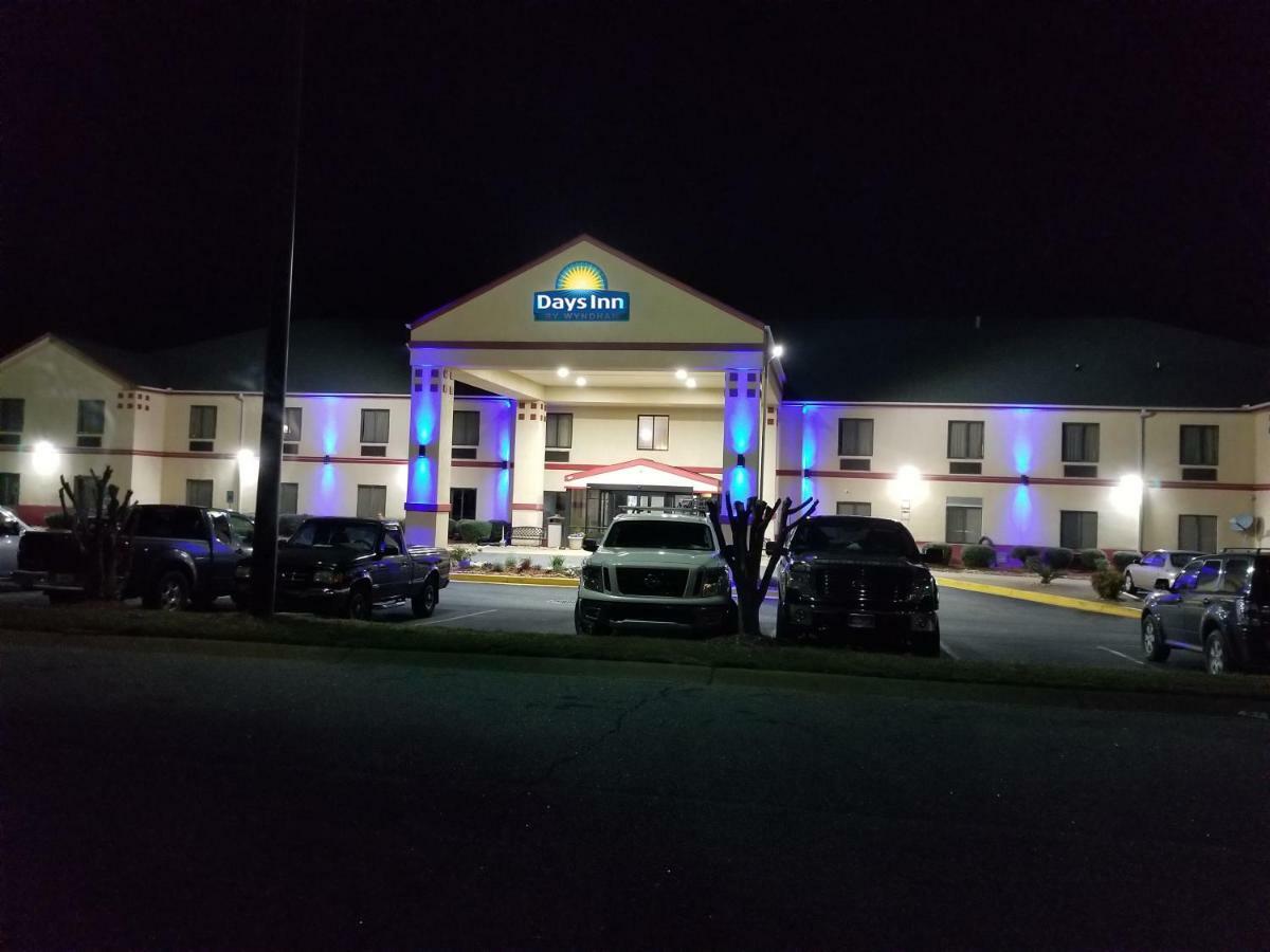 Days Inn By Wyndham Mauldin/Greenville Buitenkant foto